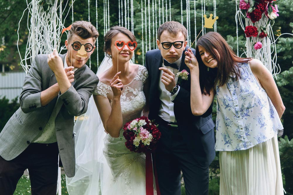 wedding-guests-dress-code